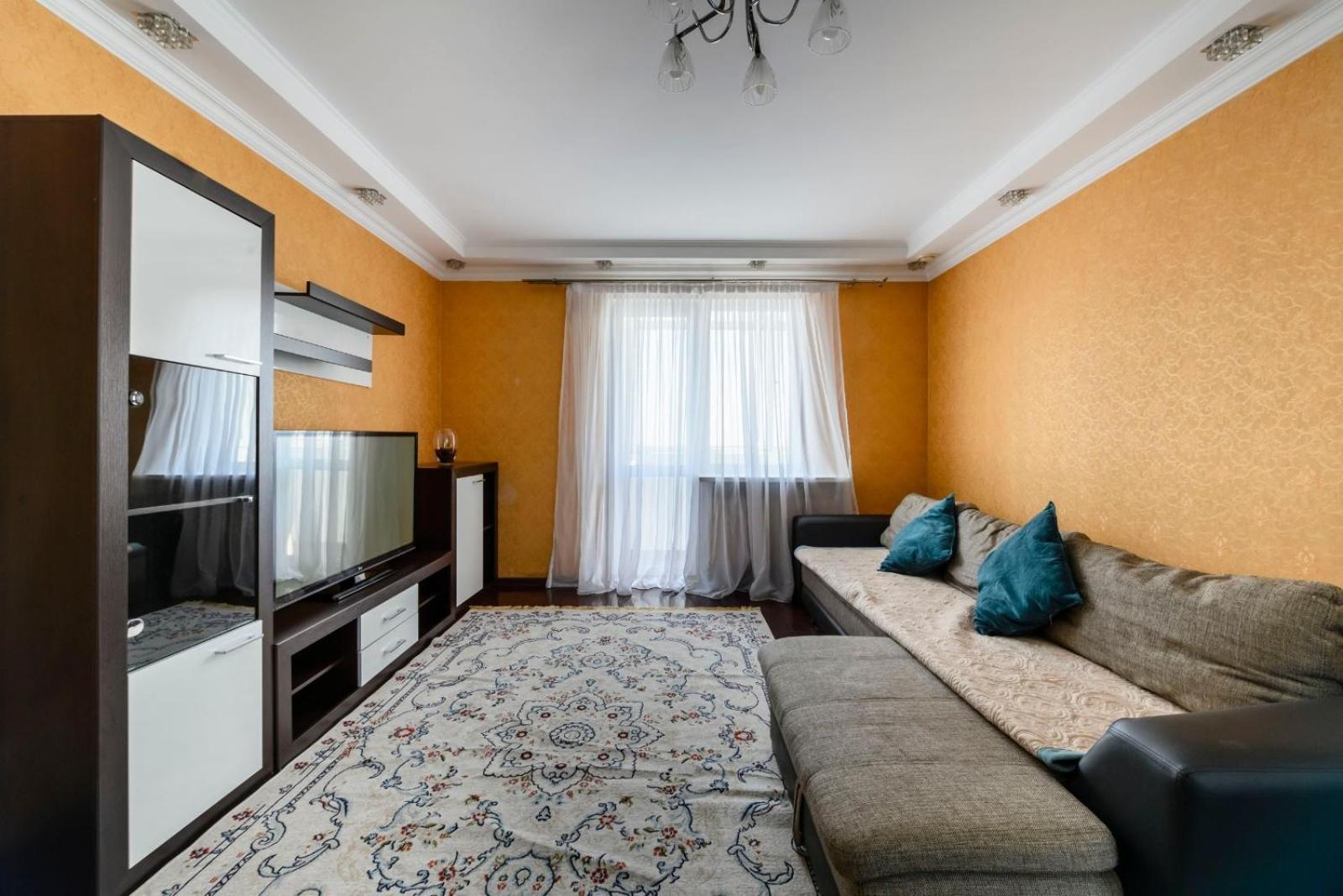 Appartamento Uut, Comfort, Mega Almaty Esterno foto